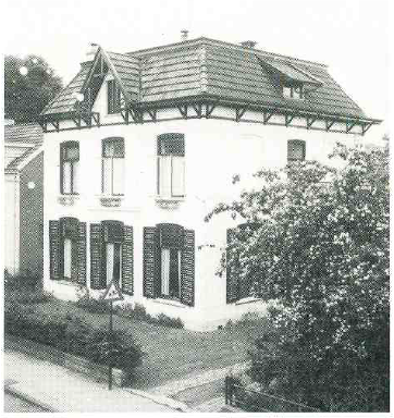 foto in zwart-wit van het voormalige woonhuis van familie Mondriaan